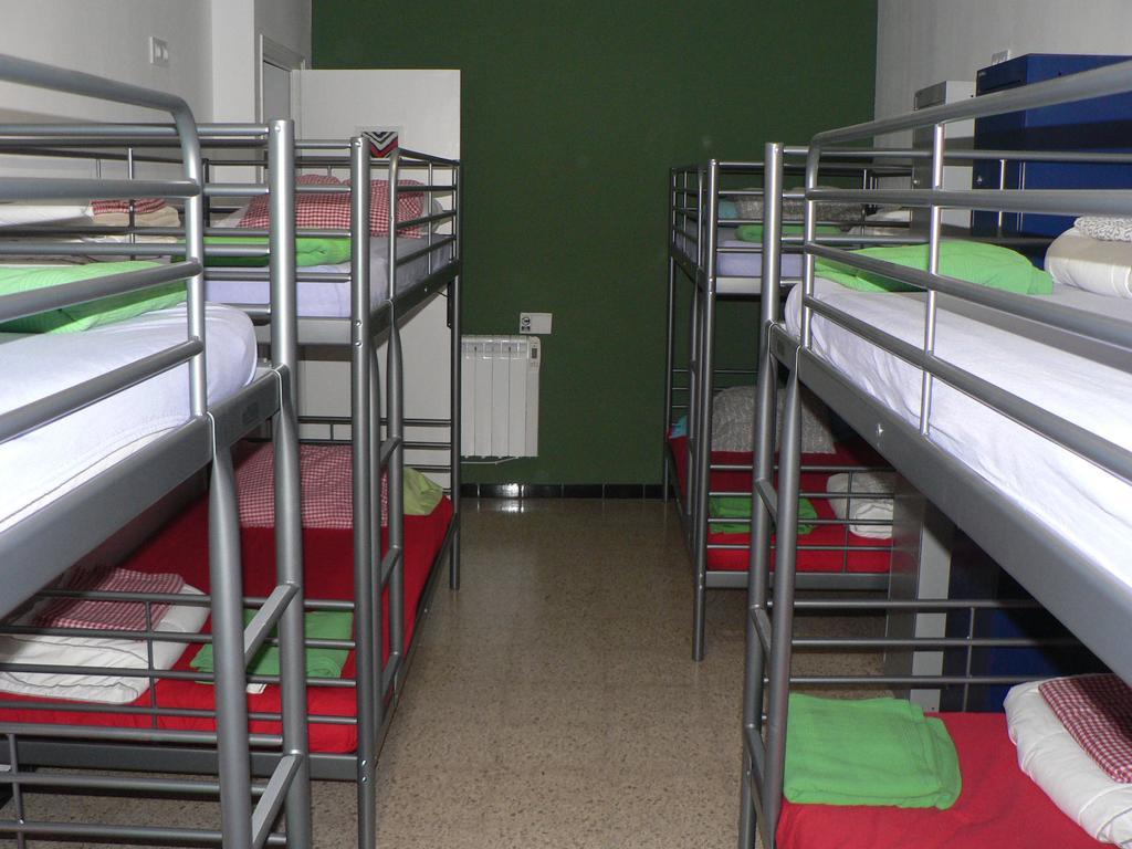 Hostel Figueres 2* Figueres (Girona)
